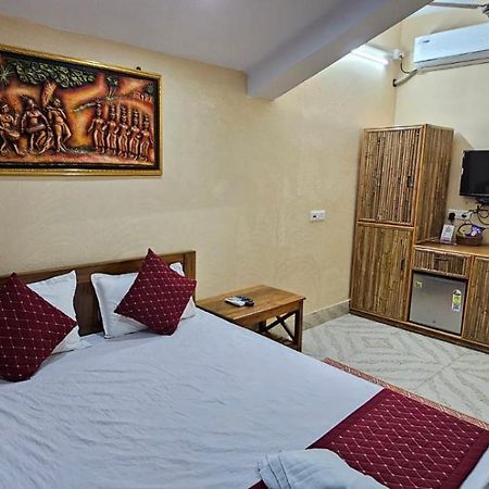 Moon Village Resort Shanti Niketan Exterior photo