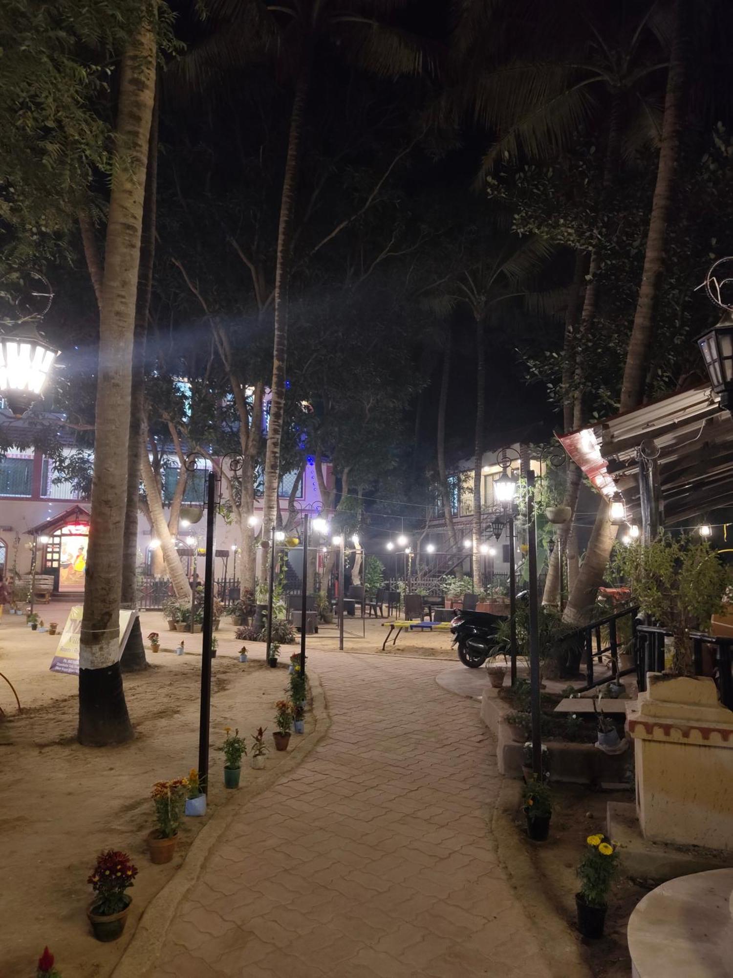 Moon Village Resort Shanti Niketan Exterior photo