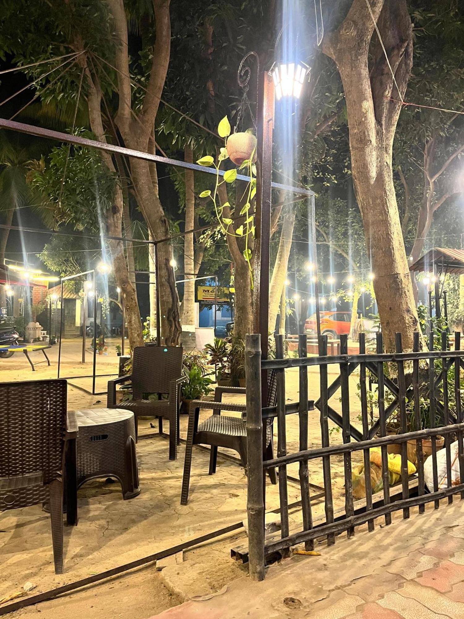 Moon Village Resort Shanti Niketan Exterior photo