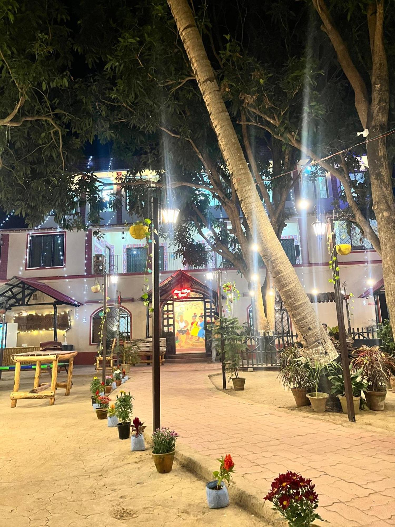 Moon Village Resort Shanti Niketan Exterior photo